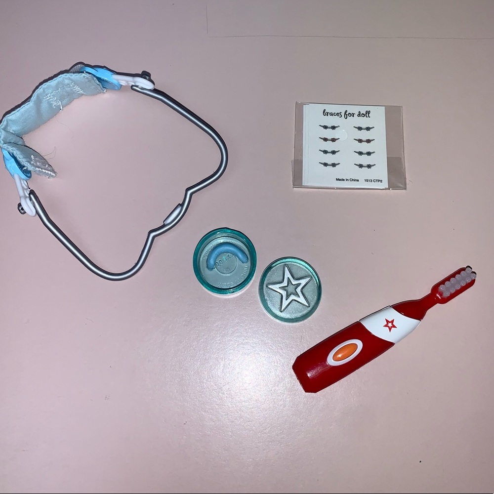 American Girl Doll Healthy Smile Set for Dolls